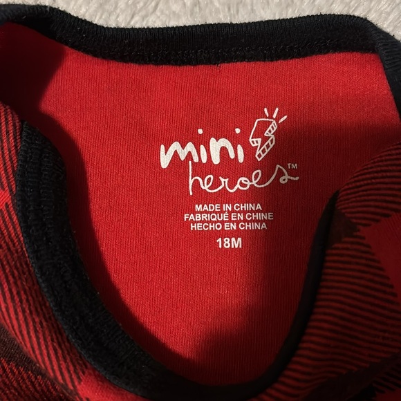 (3 for$10) mini hero’s plaid bodysuit - Picture 3 of 3